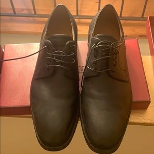 Mens dress shoes